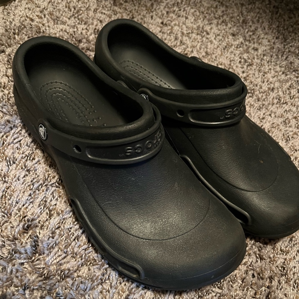 Crocs for work - sz 12
